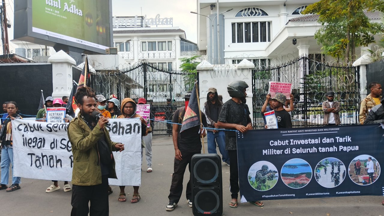 Mahasiswa Papua Desak Izin Tambang PT GAG Nikel di Raja Ampat Segera Dicabut, Soroti Dampak Kerusakan Akibat Penambangan