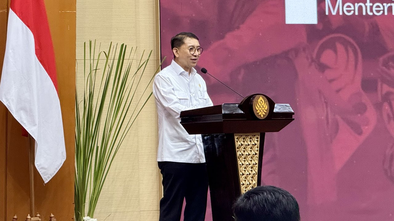 Fadli Zon Ungkap Ada Pembuatan Fasilitas Baru di Candi Borobudur, Bukan untuk Sambut Kedatangan Presiden Prancis.  foto: Youtube Liputan6
