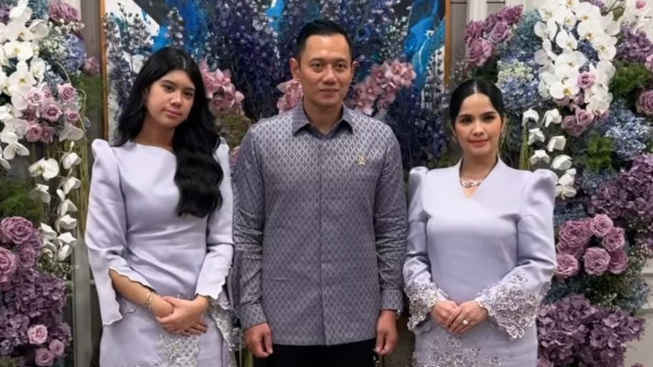 9 Outfit Istri Menteri ala Annisa Pohan, Elegan dan Berkelas