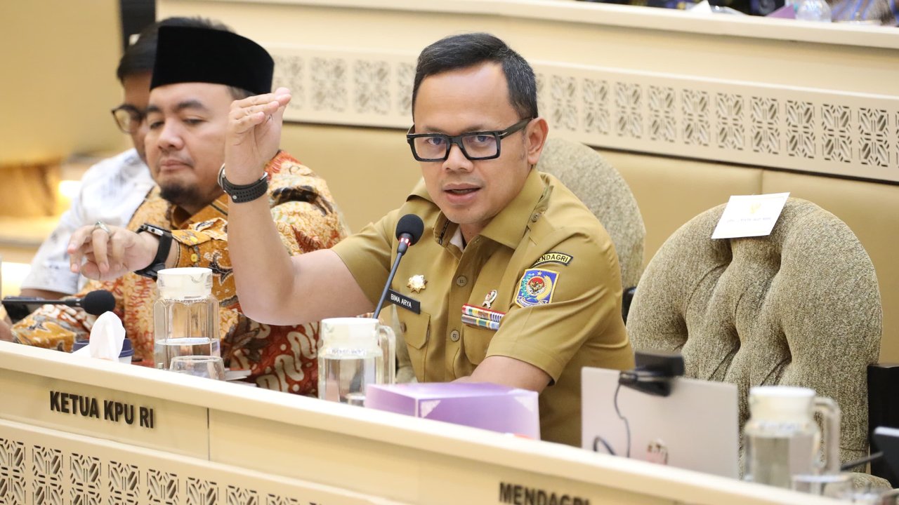 Wakil Menteri Dalam Negeri (Wamendagri) Bima Arya Sugiarto meminta evaluasi menyeluruh terhadap pelaksanaan Pemungutan Suara Ulang (PSU). (Istimewa).