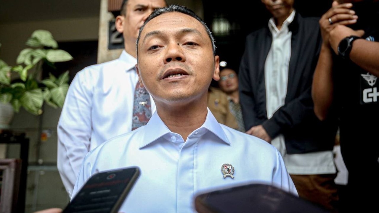 Wamendikdasmen Fajar Riza Ul Haq, di Bandung, Senin (16/6/2025)