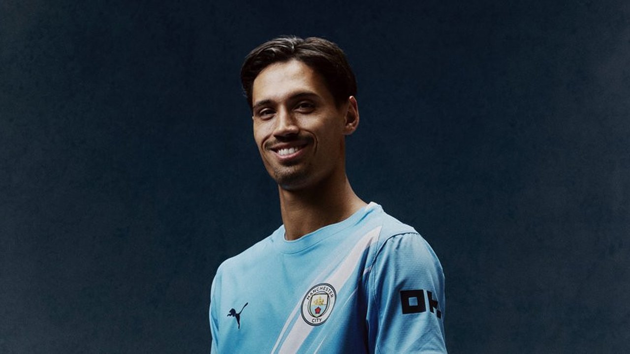 Tijjani Reijnders Teruskan Jejak Pemain Berdarah Indonesia di Man City