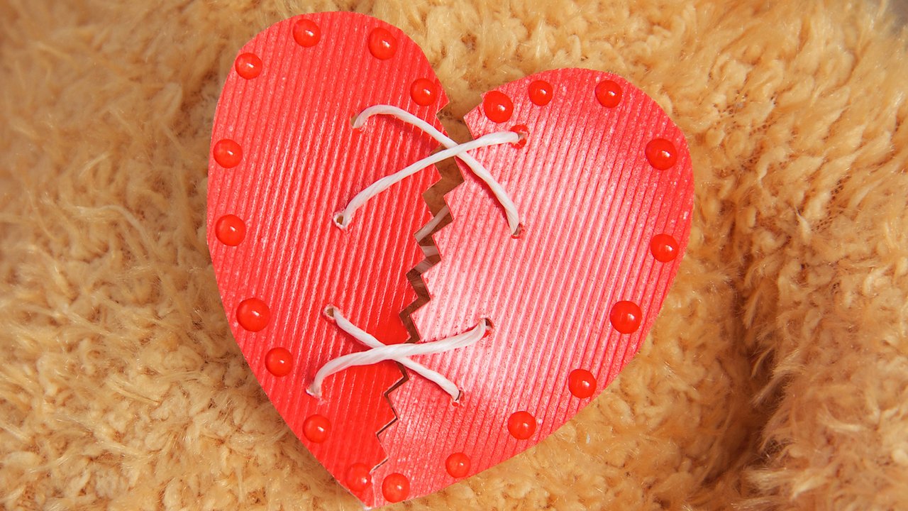 Ilustrasi Foto Putus Cinta (iStockphoto)