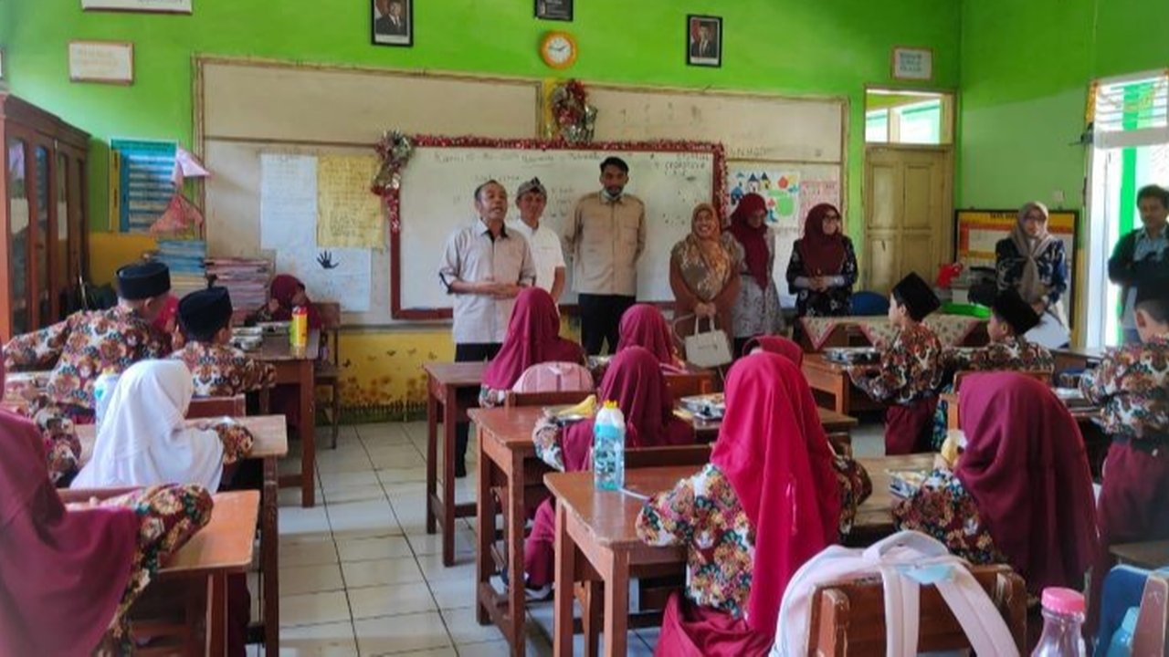 Catatan Wali Kelas di Rapor: Motivasi, Evaluasi dan Lebih dari Sekadar Nilai