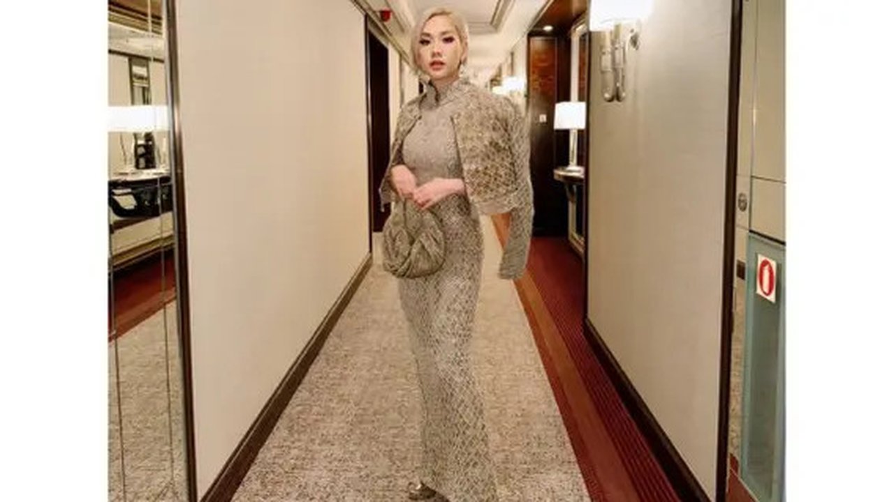 Potret BCL Kondangan di Kuala Lumpur, Auranya Diva Banget (Foto: Instagram @itsmebcl)
