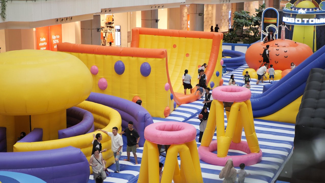 PIK Avenue Hadirkan ROBOTOWN untuk Liburan Keluarga