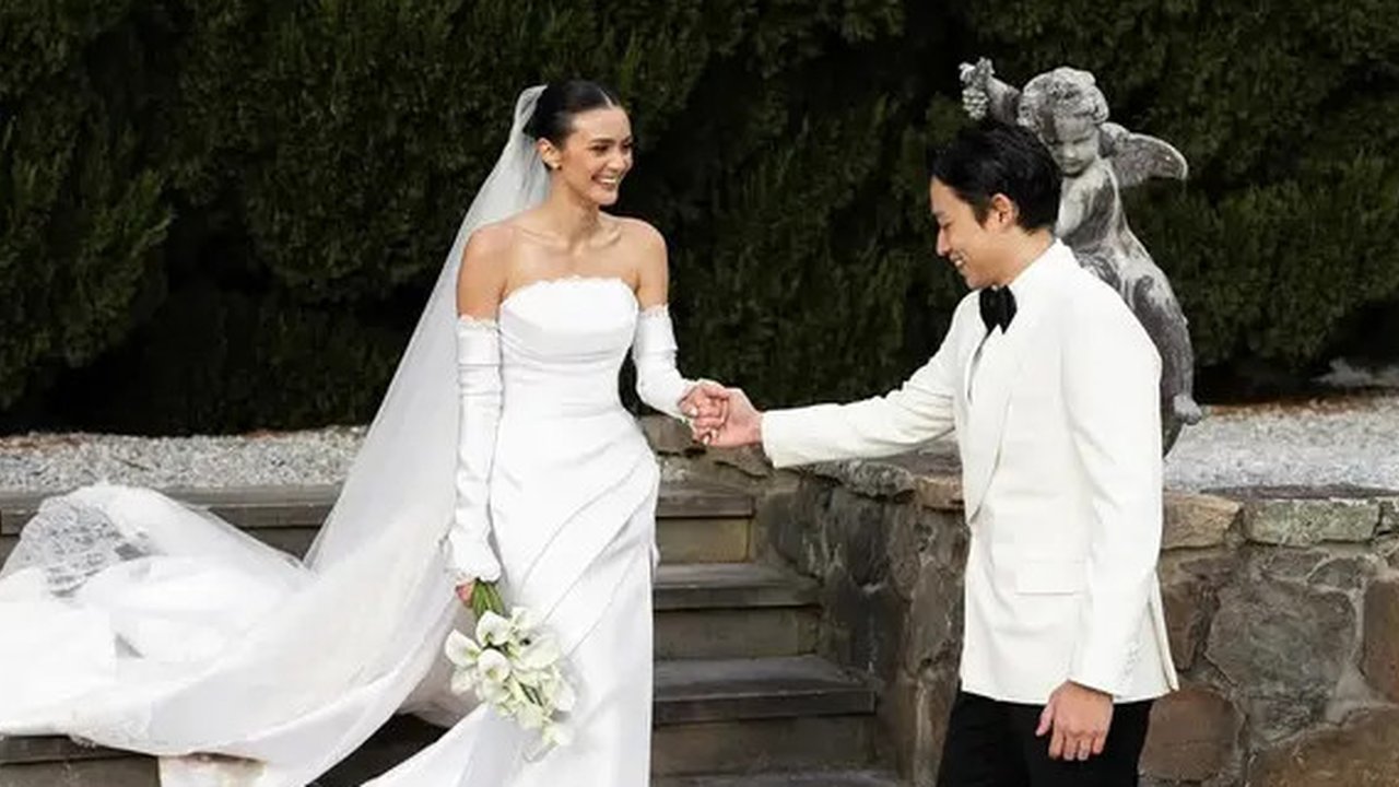 Intip pesona anggun Amanda Rawles menikah di Australia (@amandarawles)