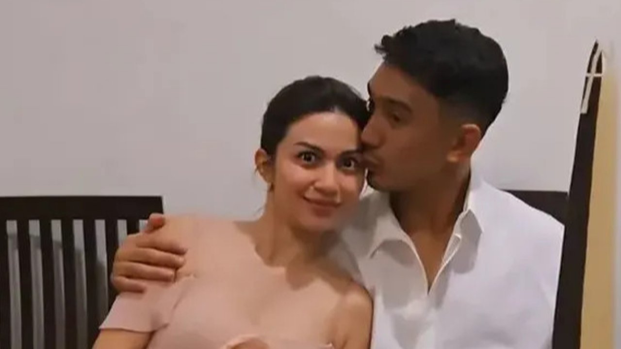 Intip Potret Dapur Rumah Baru Ariel Tatum yang Estetik Penuh Bunga, Setiap Sudut Cantik Seperti Sang Pemilik