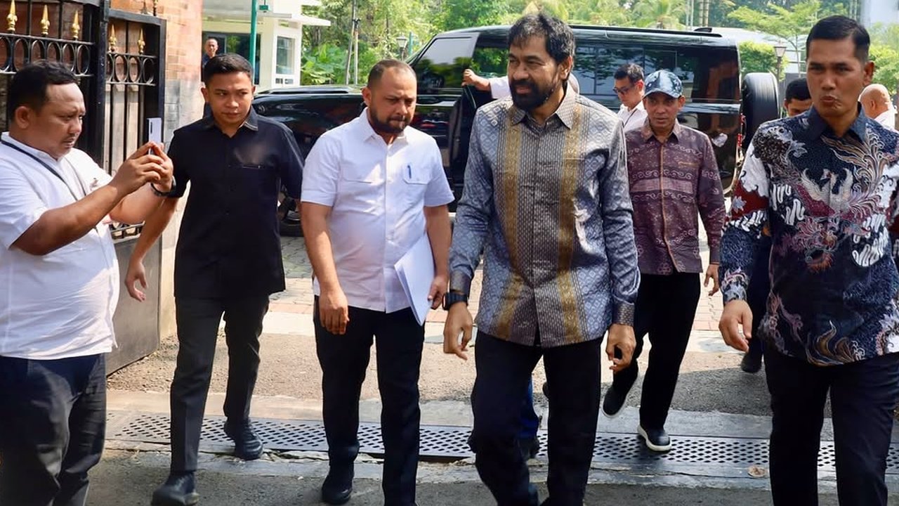 Gubernur Aceh Muzakir Manaf