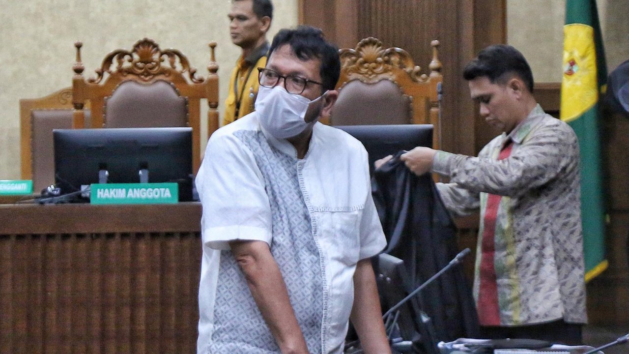 Alasan Majelis Hakim Tak Langsung Vonis Eks Pejabat MA Zarof Ricar 20 Tahun Penjara