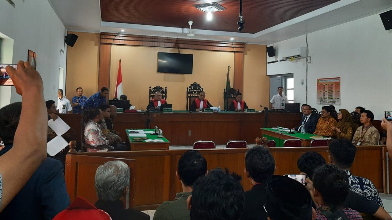 Ini Sosok Tiga Hakim yang Pimpin Sidang Gugatan Ijazah Palsu Jokowi
