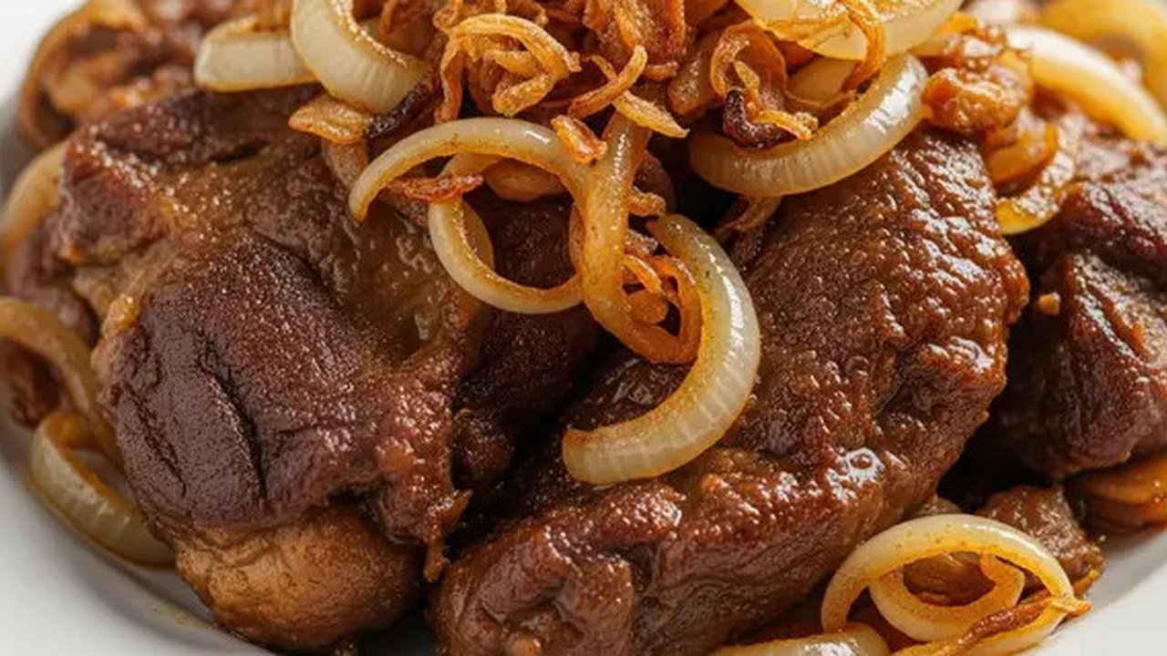 Daging Kambing Goreng Bawang. Foto: Gemini