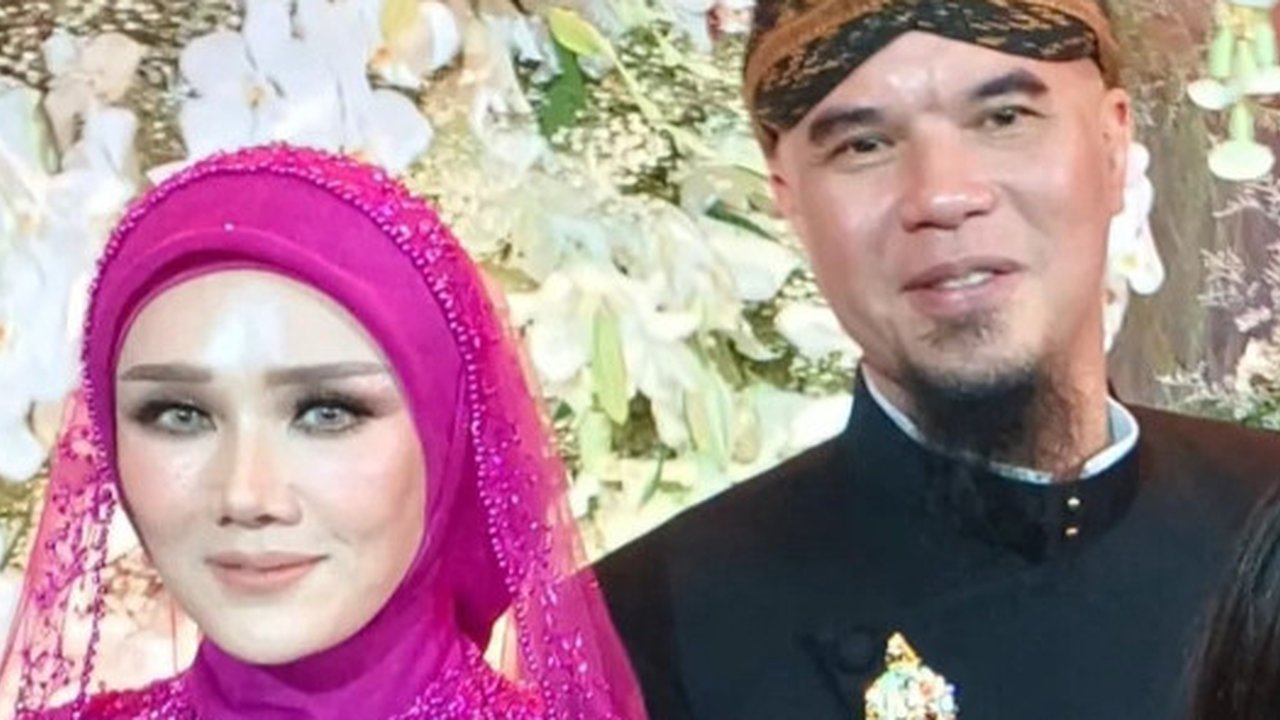 Tanpa Maia Estianty, Potret Mulan Jameela Bersanding dengan Ahmad Dhani di Ngunduh Mantu Al Ghazali