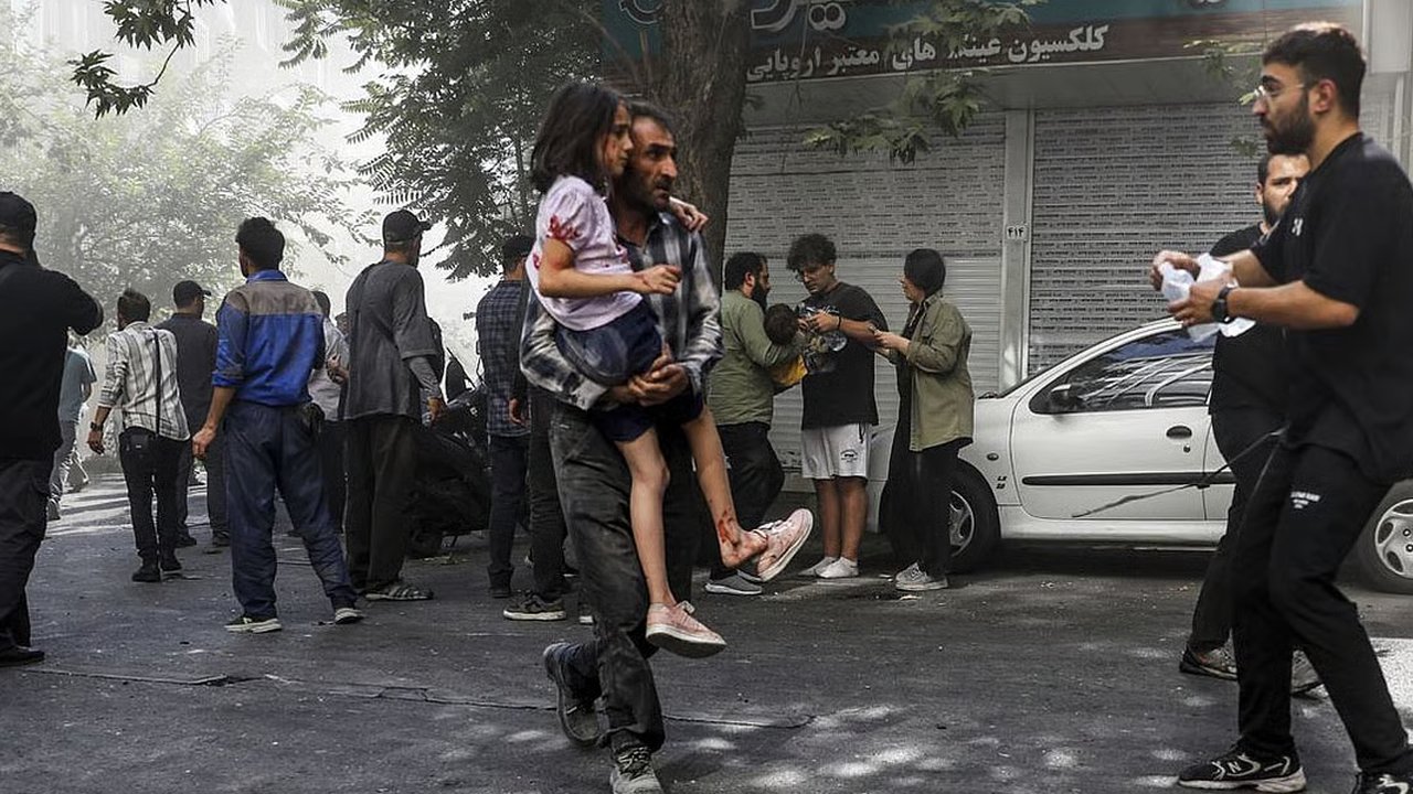 Begini Kondisi Sebenarnya Ekonomi Masyarakat Iran di Tengah Perang Melawan Israel