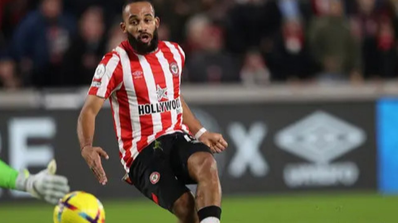 Ekspresi Bryan Mbeumo usai membobol gawang Chelsea, Sabtu (28/10/2023) (c) Premier League