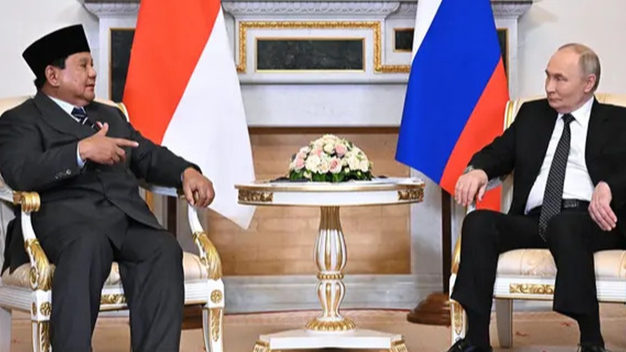 VIDEO: Prabowo di Depan Putin 