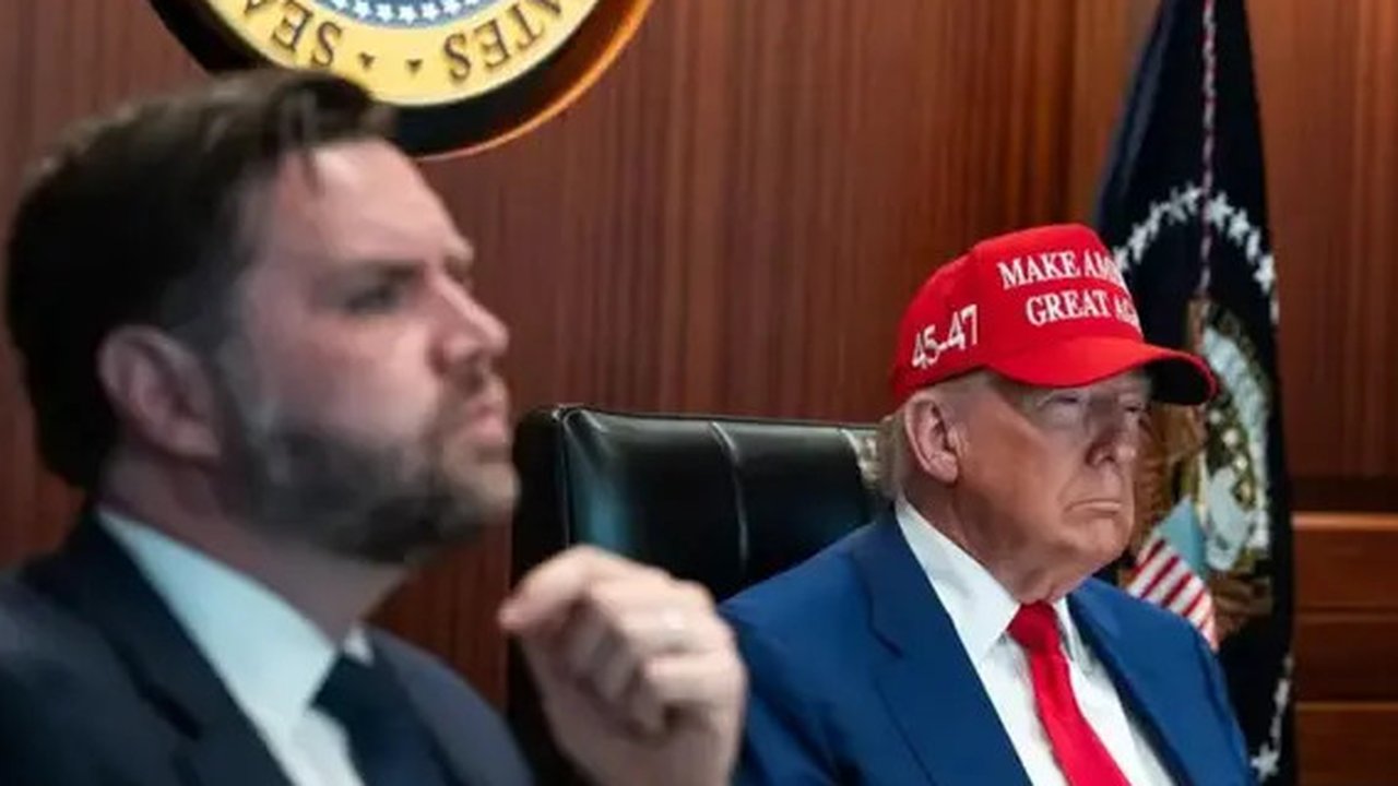 AS Hadapi Risiko Besar Jika Selat Hormuz Ditutup Iran