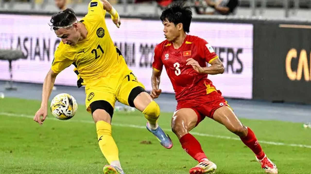 Facundo Garces ketika berlatih bersama Timnas Malaysia (Ofisial X Timnas Malaysia/@malaysia_nt)