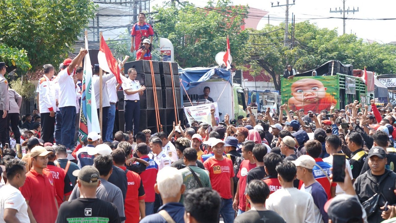 Dampak Demo Sopir Truk, Kenaikan Harga Sembako dan Gangguan Logistik
