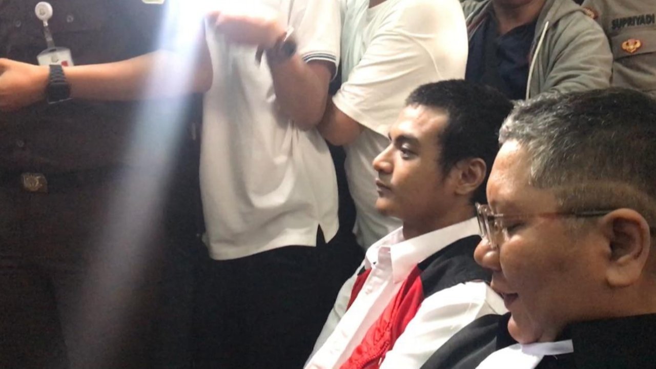 Vadel Usai Sidang Perdana Kasus Pelecehan Seksual dan Aborsi: Semoga Bisa Jadi Lebih Baik