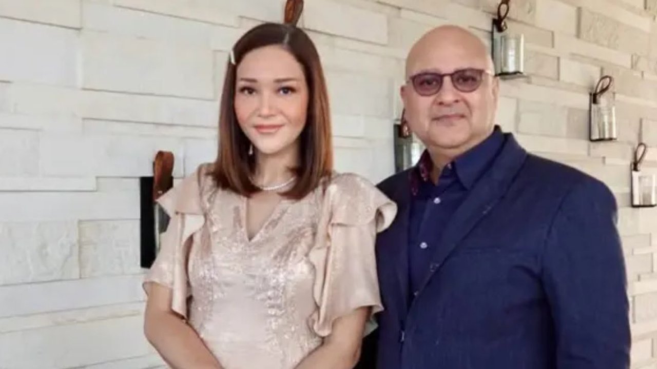 8 Potret Kemesraan Maia Estianty dan Irwan Mussry Liburan Keliling Dunia, Gayanya Elegan dan Berkelas Ala Old Money