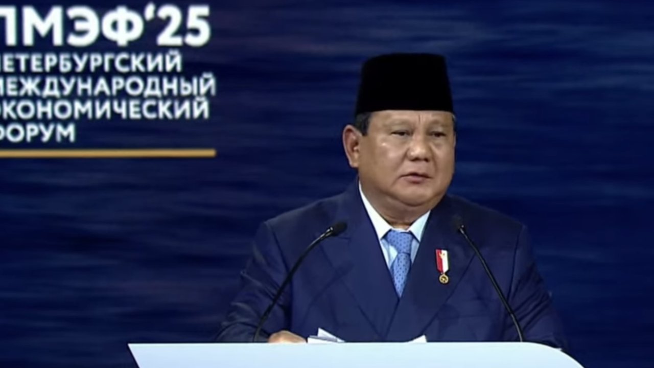 Prabowo Resmikan Pengoperasian dan Pembangunan Energi Terbarukan di 15 Provinsi