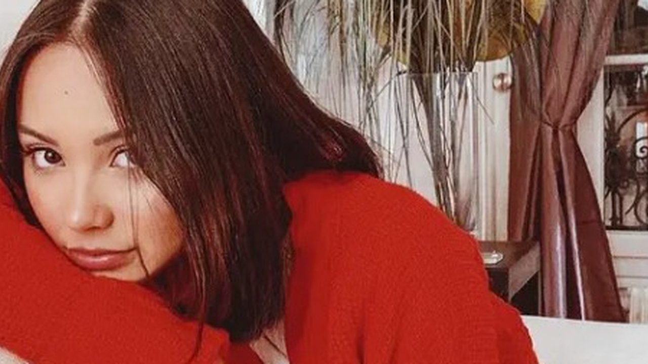 Alyssa Daguise rambut pendek