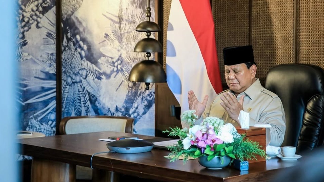 Prabowo Targetkan Semua Desa di Indonesia Teraliri Listrik dalam Empat Tahun