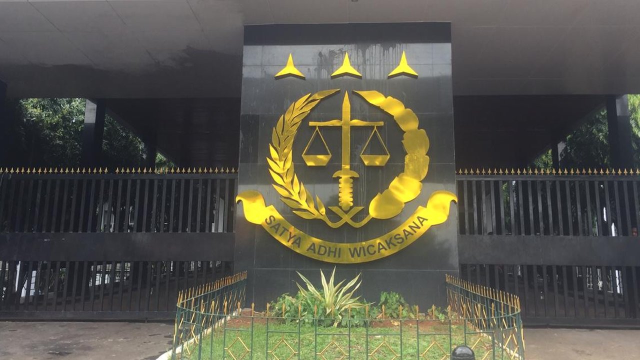 Catat! Pengguna Nomor Telkomsel, Indosat, dan XL kini Bisa Disadap Kejagung