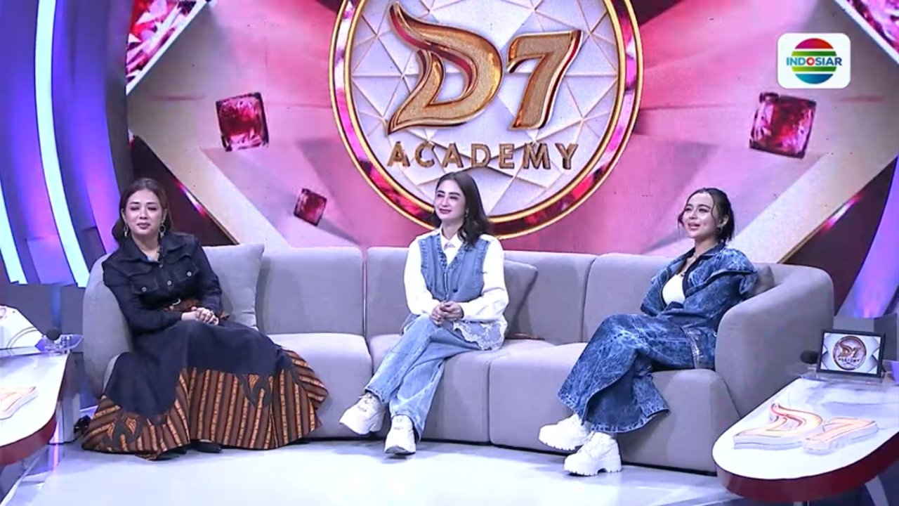 Pesan Haru Dewi Perssik untuk Peserta D'Academy 7 yang Gagal Masuk Babak Welcome Concert