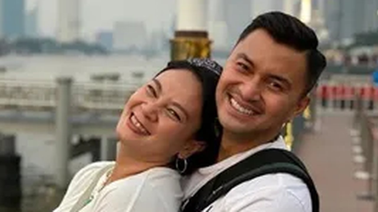 5 Potret Ganteng Awet Muda Anjasmara di Usia Hampir Setengah Abad, Ternyata Berkat Tekuni Olahraga Ini