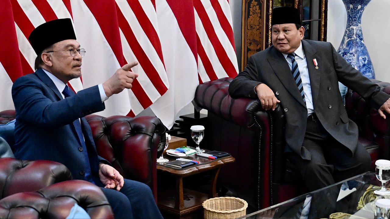 Pertemuan Tertutup Prabowo dan PM Malaysia Anwar Ibrahim di Istana