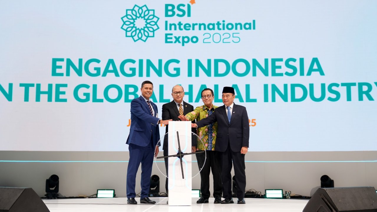 BSI International Expo 2025 Resmi Dibuka, Menteri Investasi: Titik Tolak Indonesia Jadi Pemimpin Ekosistem Halal Global