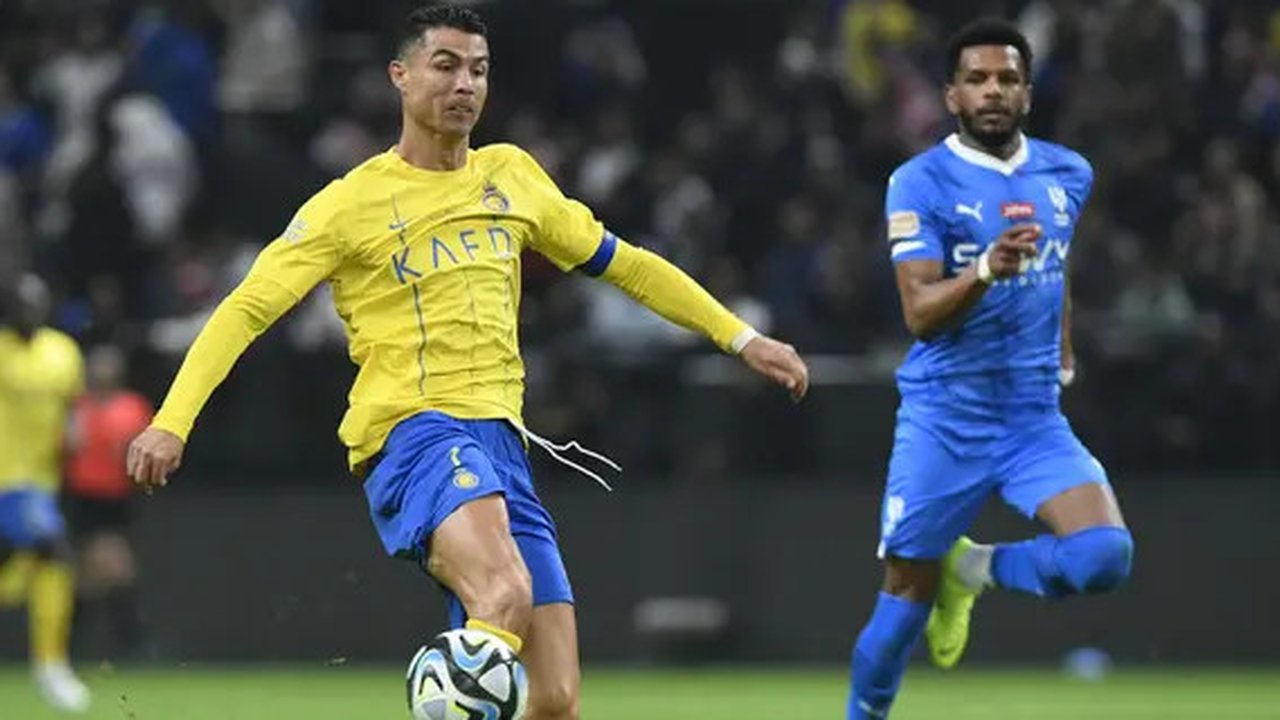Cristiano Ronaldo berhasil mencetak dua gol saat Al Nassr meraih kemenangan 4-2 atas Al Ittihad di Al Awal Park at King Saud University, Riyadh, pada pekan terakhir Liga Arab Saudi musim i