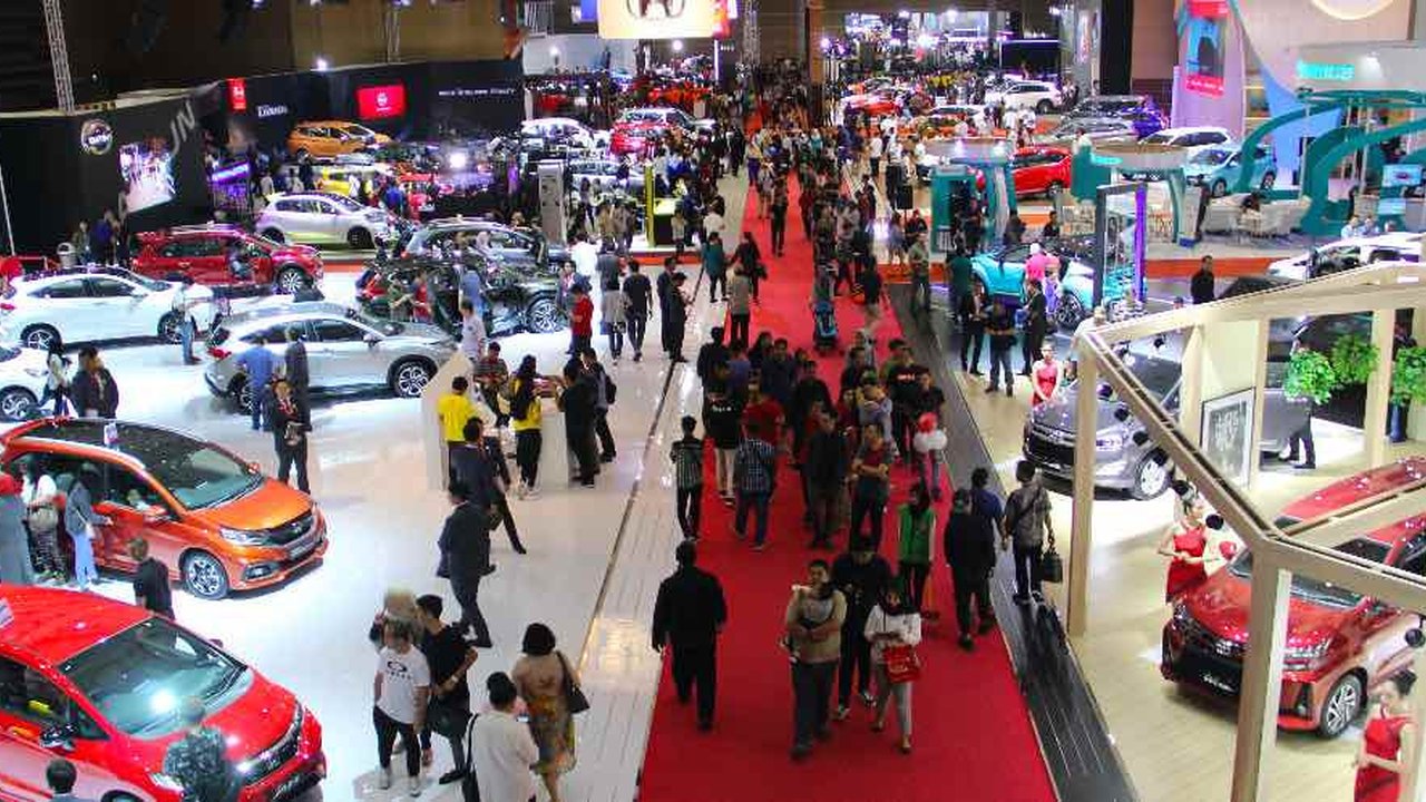 Ada Promo Kredit Kendaraan Syariah, Biaya Administrasi Satu Rupiah