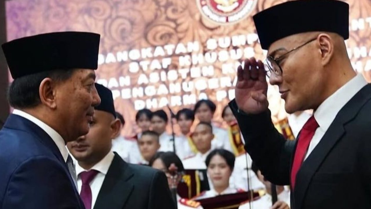 Potret Deddy Corbuzier Dilantik Jadi Staf Khusus Kementerian Pertahanan (Foto: Instagram @dc.kemhan)