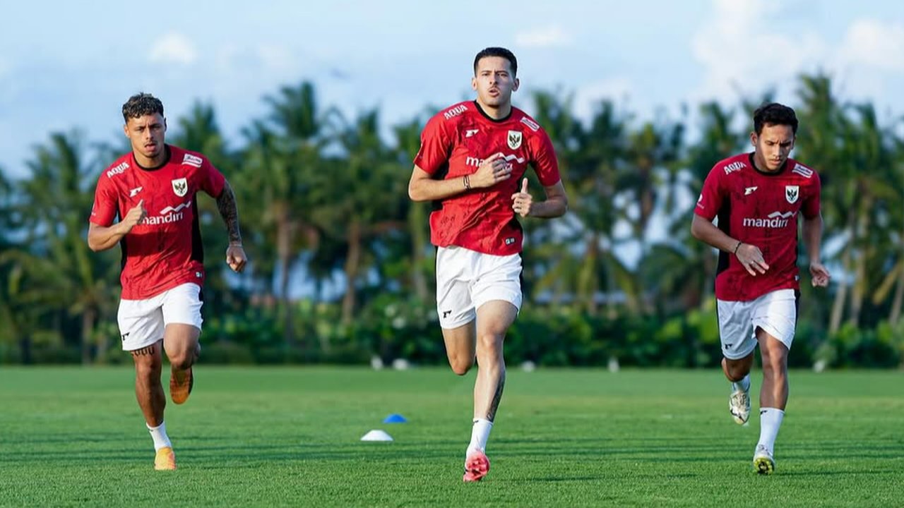 Dari Lapangan ke Fashion Statement: Justin Hubner dan Sepatu Rp4 Juta-nya