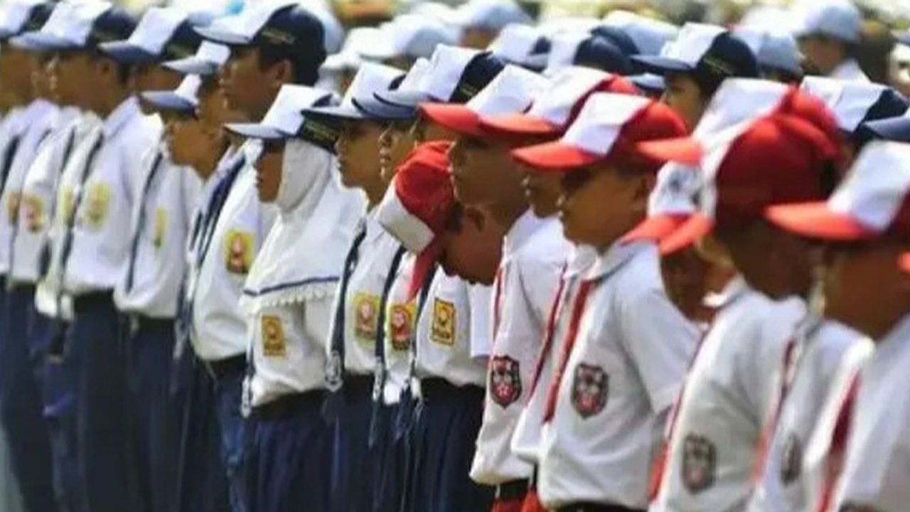 Aturan Main SPMB 2025 di Jabar: Tes Online, Bawa HP Sendiri, Durasi 90 Menit