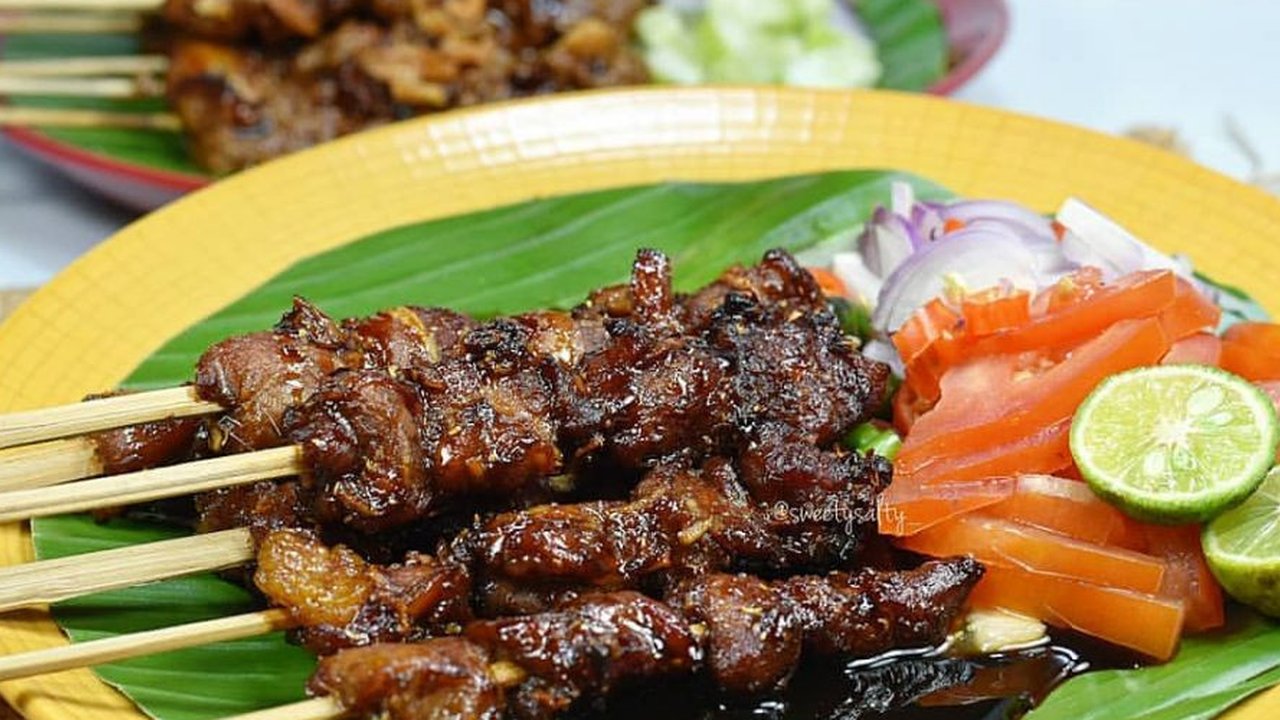 sepiring sate kambing. (Liputan6.com/IG/sweetysalty)