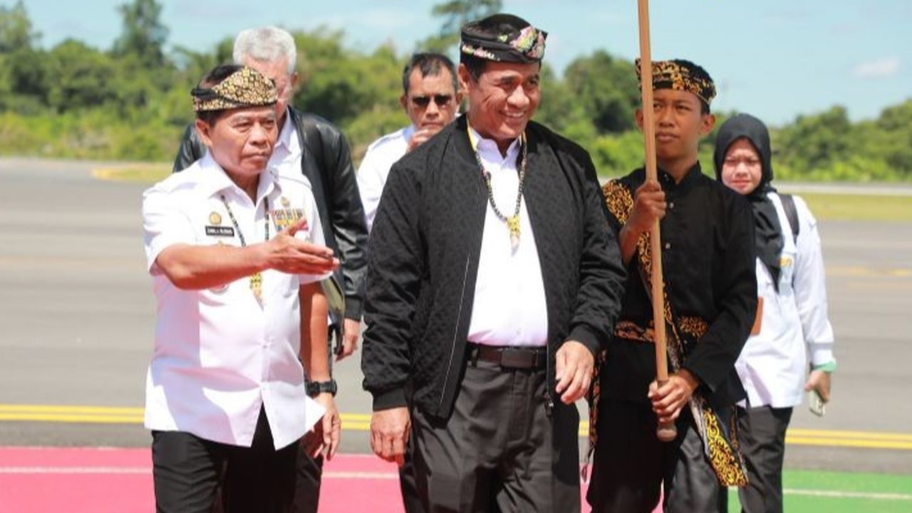 Kurban 62 Ekor Sapi, Berapa Kekayaan Mentan Amran?