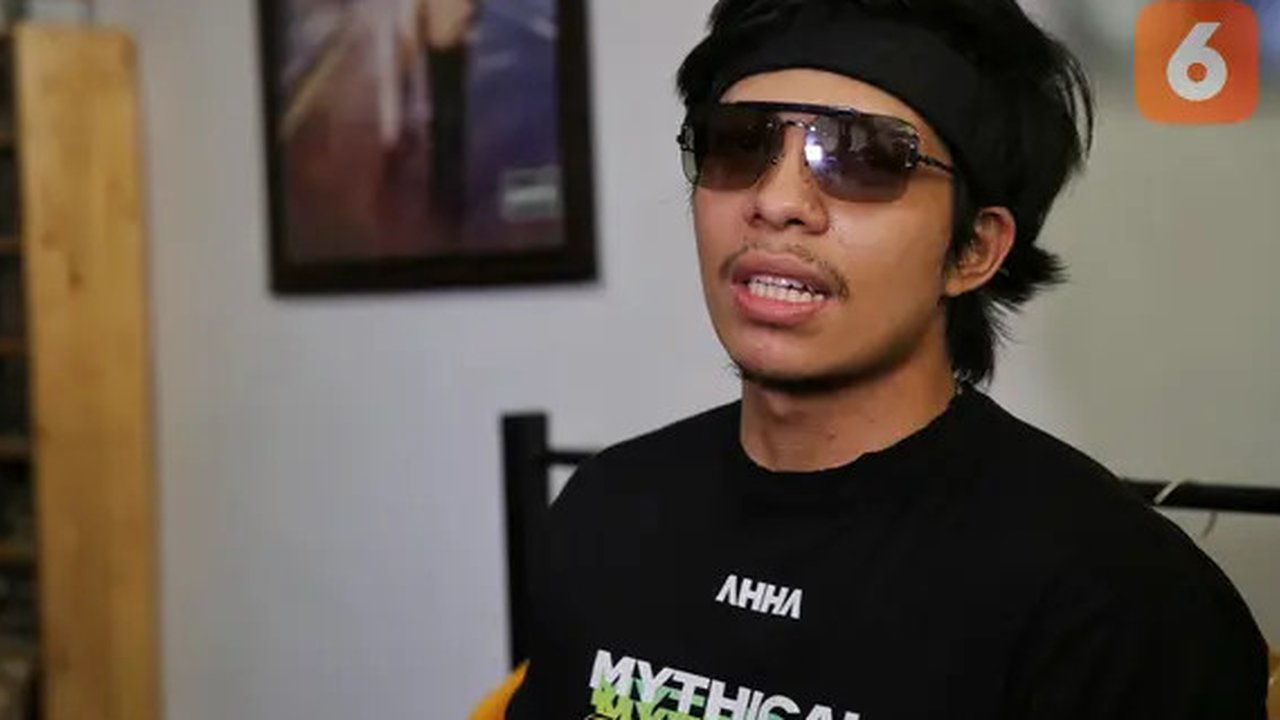 Atta halilintar Opening The Joy of Rep (opening store) - Kreo Tangerang, Sabtu (11/7/2020). (Adrian Putra/Fimela.com)