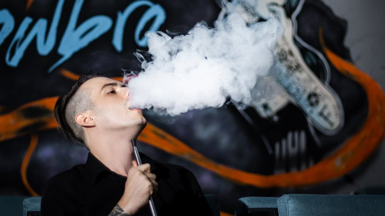 Efek Jangka Panjang Vape terhadap Paru-paru, Sama Mengerikannya dengan Rokok