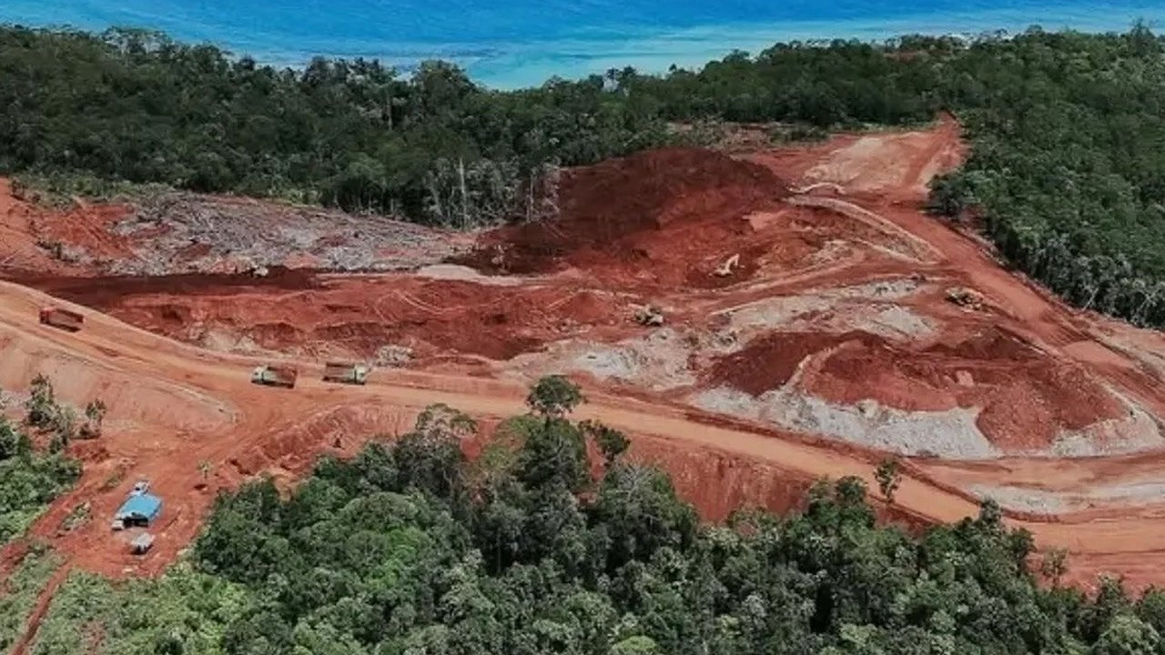 Potret Raja Ampat Rusak Akibat Penambangan Nikel, Deretan Artis Ini Sampai Meluapkan Kekecewaannya