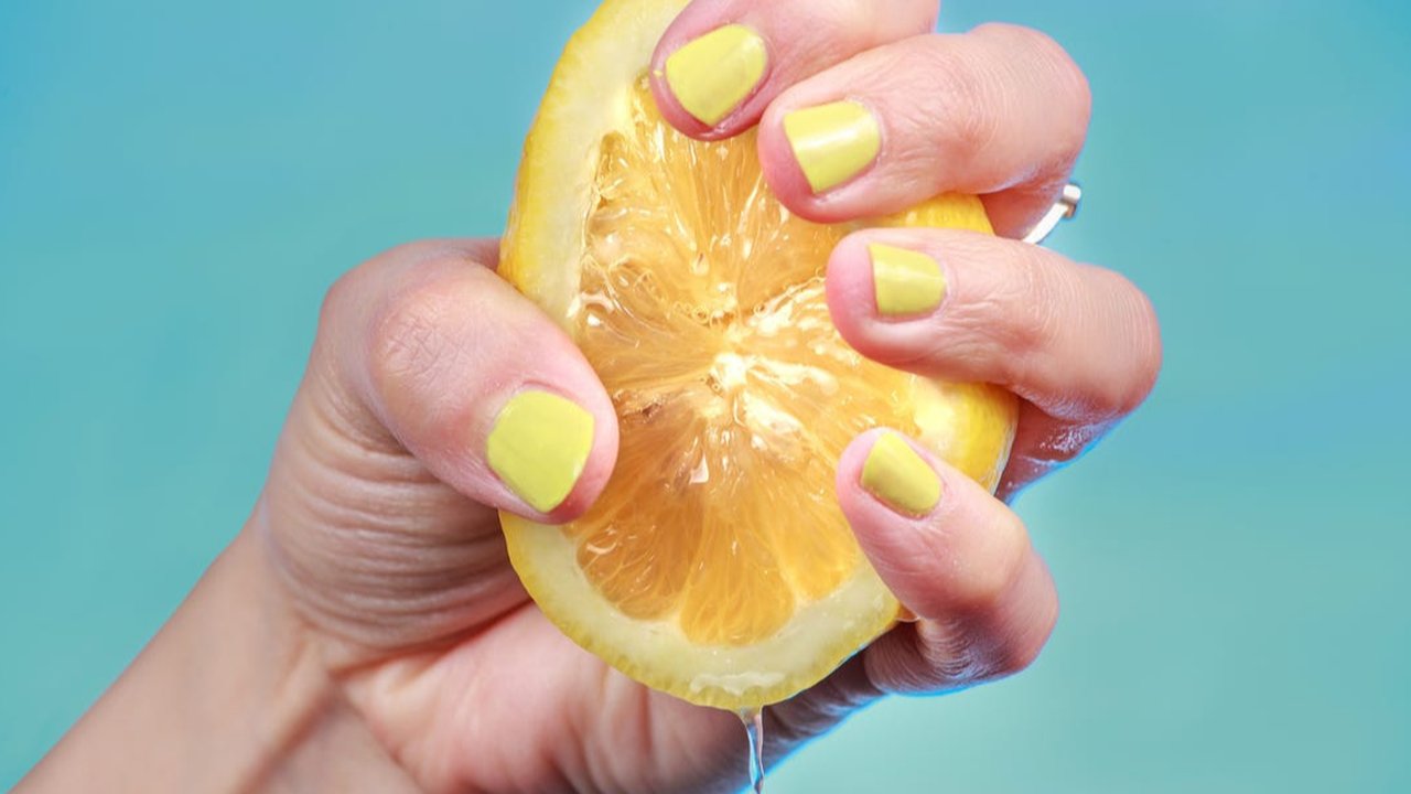 There's much more to lemons than their pleasant scent. The acidic fruit is a natural cleaner that can help you keep your house spick and span.