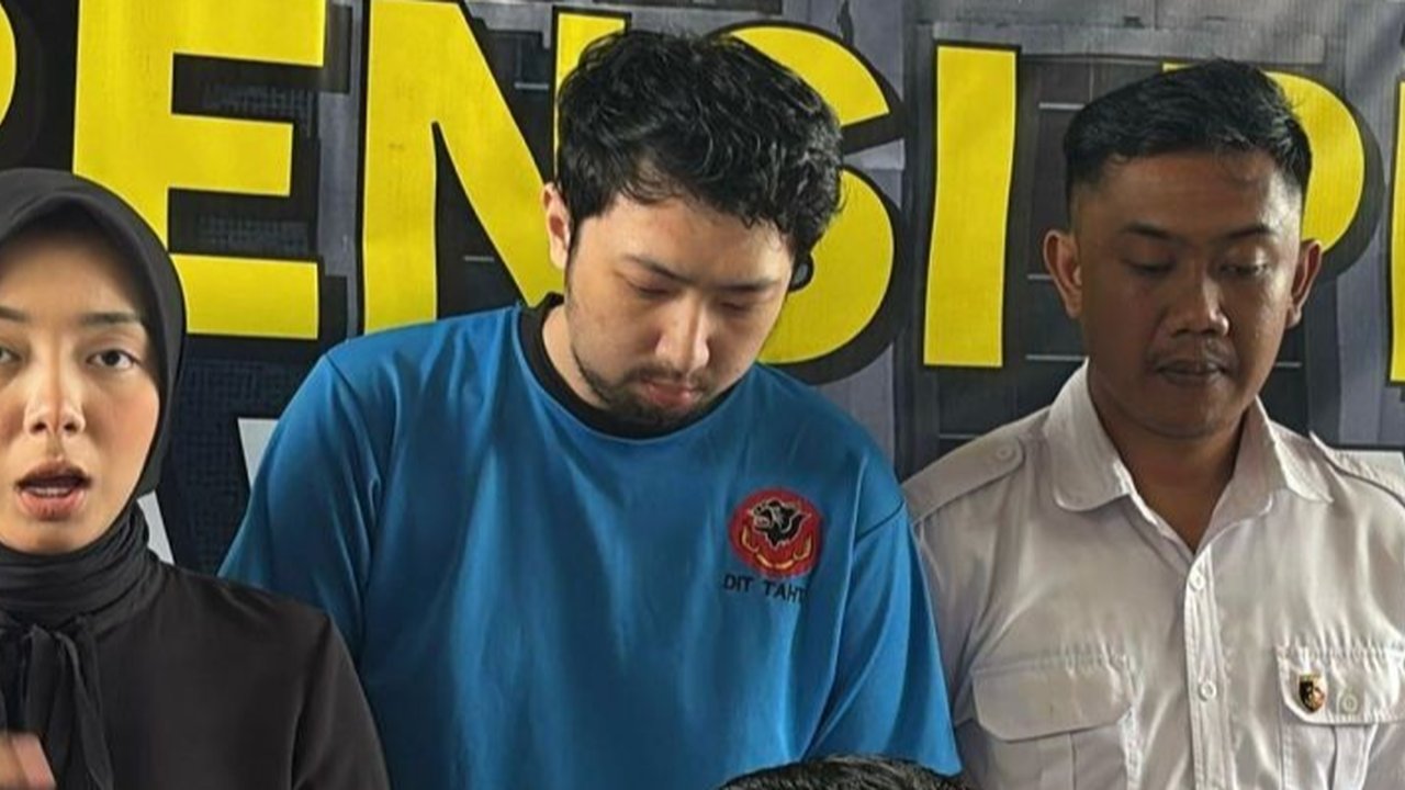 Polda Jawa Barat memperpanjang penahanan Priguna Anugerah Pratama, dokter residen tersangka pemerkosaan di RSHS Bandung, karena proses penyidikan masih berlangsung dan menunggu hasil pemeriksaan psikologi forensik.