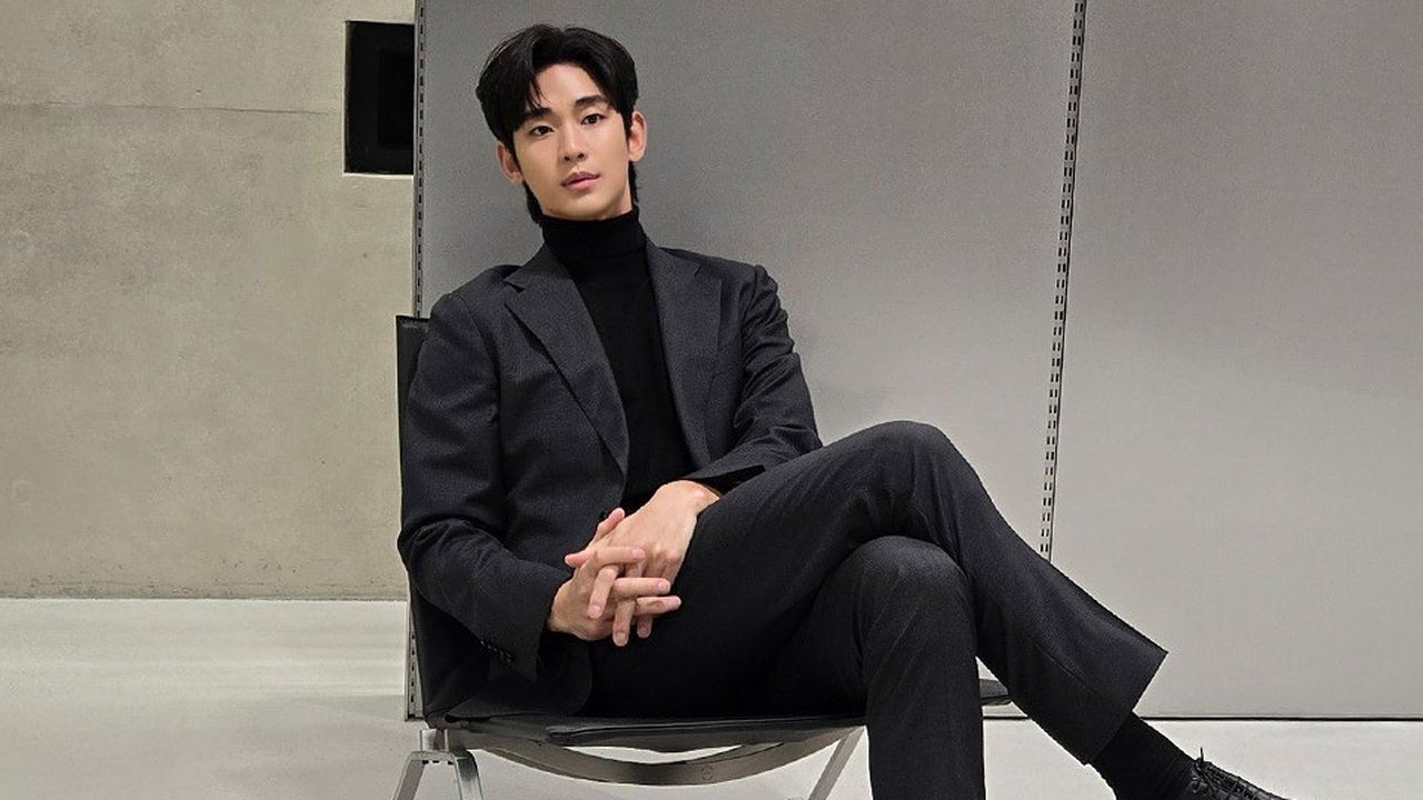 Di Tengah Kontroversinya, Kim Soo Hyun Ternyata Masih Mampu Jadi Pria Nomor 1 di Korea dalam 5 Minggu Berturut-turut
