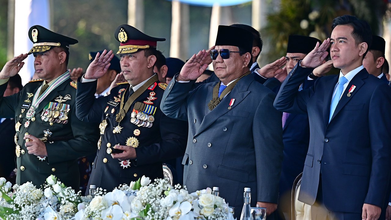 VIDEO: Kapolri 'Pamer' Depan Prabowo Pencapaian Polri dari Ekspor Jagung Hingga Berantas Preman