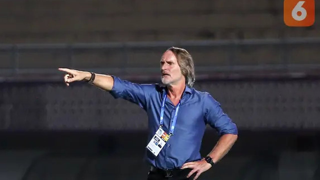 Port FC meraih kemenangan 2-1 atas Dewa United pada laga lanjutan Grup B Piala Presiden 2025 di Stadion Si Jalak Harupat, Kabupaten Bandung, Kamis (8/7/2025) sore WIB. Berkat hasil it