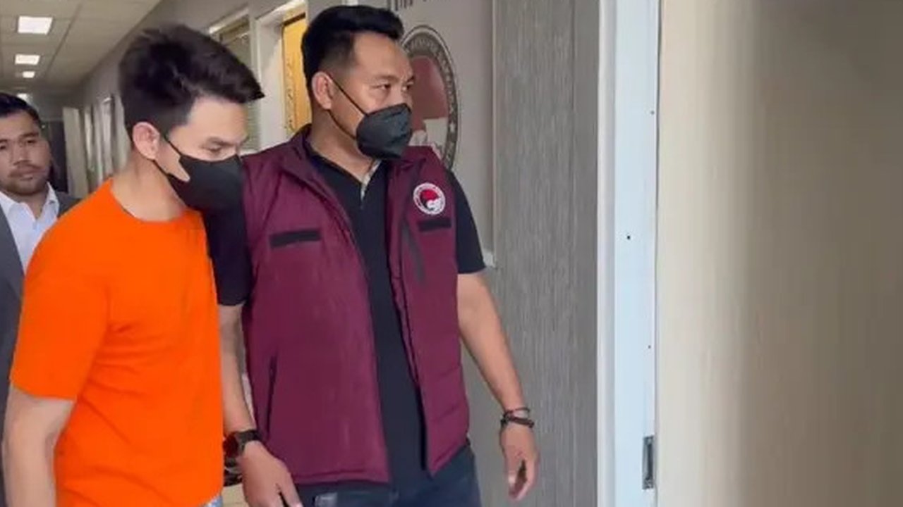 Jonathan Frizzy yang terjerat kasus Vape obat keras (Sumber: IG/ijonkfrizzy)
