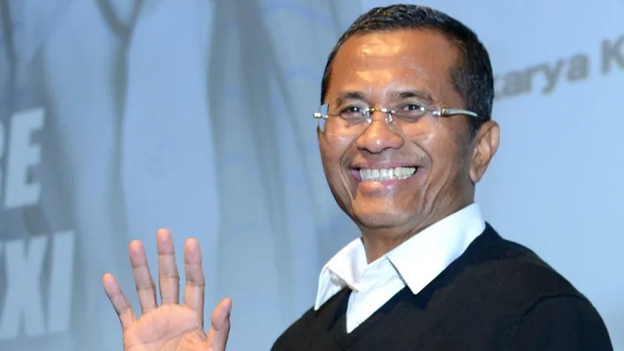 dahlan iskan_menteri bumn_Pemain dan crew_gala premiere film sepatu dahlan